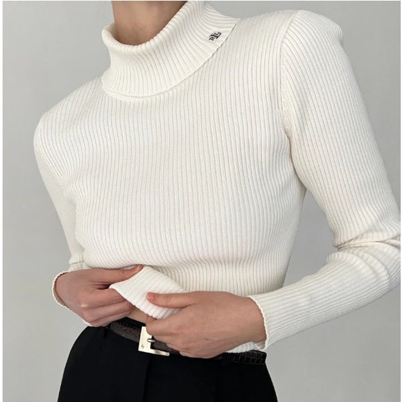 Lauren Ralph Lauren Sweaters - Vintage 90s Ralph Lauren Large Monogram Ribbed Knit Turtleneck Sweater Ivory
